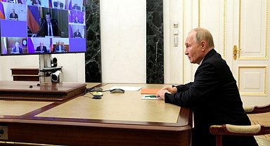 Rusya Devlet Başkanı Putin, Güvenlik Konseyi'nin daimi üyeleriyle görüştü