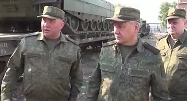 Rusya Güvenlik Konseyi Sekreteri Sergei Shoigu Tahran'a geldi