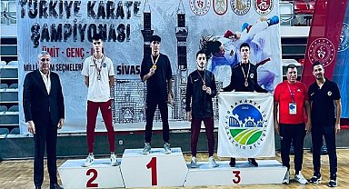 Sakarya Büyükşehir'in karatecileri Türkiye üçüncüsü oldu