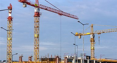 Sakarya’da hastane inşaatında çalışan işçilerin kaldığı prefabrik yapının tavanı çöktü