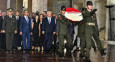Sakarya Meydan Muharebesi’nin 103. Yılı Anma Etkinlikleri Anıtkabir ziyareti ile başladı