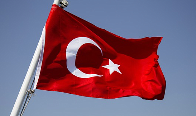 Siyasilerden şehit asker için taziye mesajı