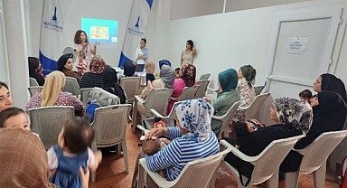 Süvari Dayanışma Noktası’nda annelere bebek bakımıyla ilgili eğitim verildi