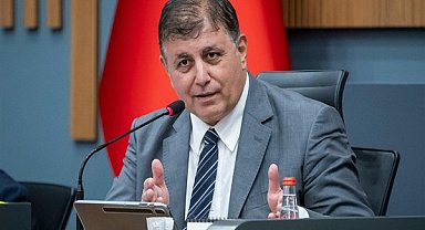 Tugay: Hiç kimseyi kimseden ayırmadan hizmet ediyoruz