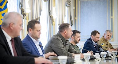 Ukrayna Başkanı Zelenski, personel toplantısı gerçekleştirdi