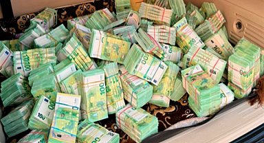 Ukrayna ordusunun gıda tedarikçisinden 5 milyon dolar 'kara para' ele geçirildi