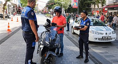 Uşak Belediyesi Ulaşım Müdürlüğü Ekipleri, motorlu araç denetimi yaptı