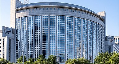 Vietnam Cumhurbaşkanı To Lam Çin'i ziyaret edecek