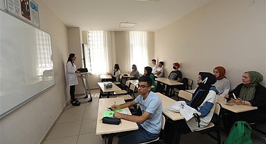 Yaşar: Aydınlık yarınlar için eğitime destek veriyoruz