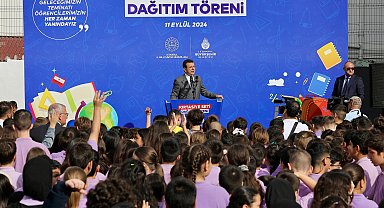 40 bin öğrenciyle kırtasiye seti dağıtımı başladı