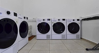 ABB’den üniversite öğrencilerine “giysi yıkama merkezi”