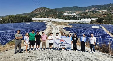 Alanya'da öğrenciler yenilenebilir enerji konusunda bilgilendirildi