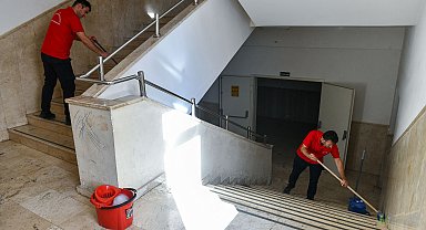 Ankara Büyükşehir Belediyesinin projesiyle hafta sonu toplam 48 okul temizlendi