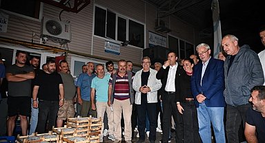 Başkan Akın, sezonun ilk mezatını yönetti