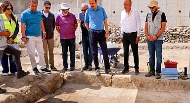 Başkan Altay ve Kavuş Şükran Mahallesi arkeolojik park alanında incelemelerde bulundu