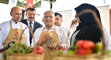 Başkan Büyükkılıç: Gastronomi Günleri'nde 1 ton sucuk döner ile bir ilke imza atıyoruz