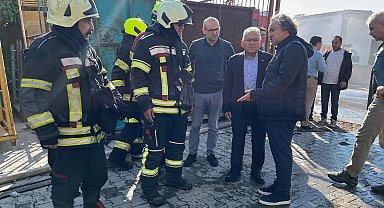 Başkan Büyükkılıç'tan yangın çıkan fabrikada inceleme