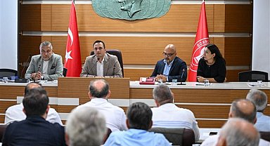 Başkan Eşki muhtarlarla buluştu