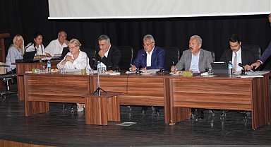 Başkan Öntürk: Kırıkhan’da 400 dönümlük alanlık bir çiftlikte kendi ağacımızı dikeceğiz