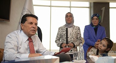 Başkan Özer, ‘sesli kitap’ çağrısı yaptı