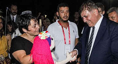 Başkan Tugay, İzmirlilere 93. İEF’ten seslendi