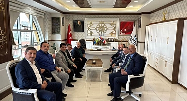 Belediye Başkanı Derviş Aynacı ile Bolvadin’in gelişimi ve yapılacak projeler hakkında görüş alışverişi 