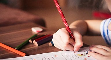 Bilgi Evleri ve Çocuk Üniversitesi kurs kayıtları başladı