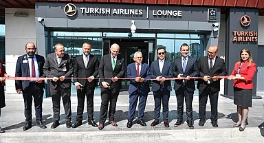 Büyükkılıç, Havalimanı Terminal Binası’nda yolcu salonunun açılışına katıldı