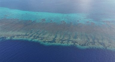 Çin ordusundan Güney Çin Denizi'nde deniz ve hava eğitimi