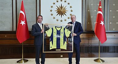 Cumhurbaşkanı Erdoğan, Fenerbahçe Spor Kulübü Yönetim Kurulu üyelerini kabul etti
