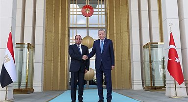 Cumhurbaşkanı Erdoğan, Mısır'lı mevkidaşı Es-Sisi ile görüştü