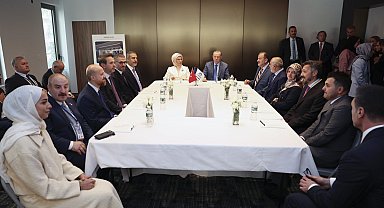 Cumhurbaşkanı Erdoğan, TURKEN Foundation'ın yurt binasını ziyaret etti