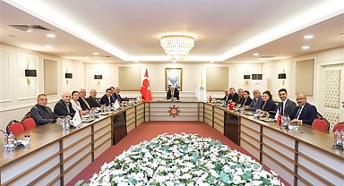 Dervişoğlu, Başkanlık Divanı Üyeleri ile bir araya geldi