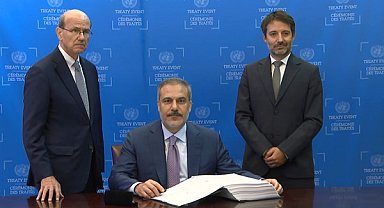 Dışişleri Bakanı Fidan, New York'ta diplomatik temaslarını sürdürüyor