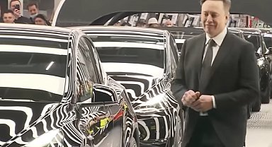 Elon Musk, iki yıl içinde Mars'a beş insansız yolculuk duyurdu