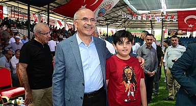 Er: Önceliğimiz insanımızın kalıcı konutlarına ve iş yerlerine kavuşması