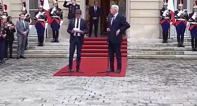 Genel seçimlerden iki ay sonra Fransa'da yeni bir hükümet atandı