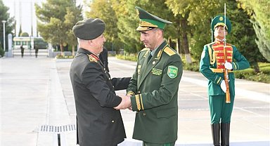 Genelkurmay Başkanı Gürak, Türkmenistan'da ziyaretlerini sürdürüyor