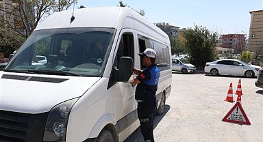 Hatay Büyükşehir'den okul servislerine denetim