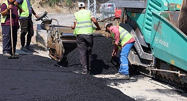Hatay Büyükşehir, Narlıca ve Alahan Mahallelerinde yol düzenlemelerini sürdürüyor