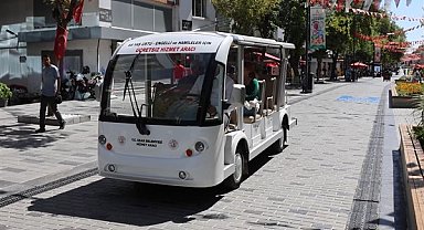 İsmetpaşa Caddesi'nde ulaşım Buggy araçlarla sağlanıyor
