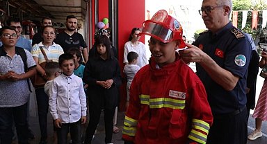 İtfaiyecilik hayali olan çocuğa, Kayseri Büyükşehir Belediye İtfaiyesinden sürpriz