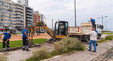 İzmir Büyükşehir Belediyesi’nden Kordon’da deniz taşkınlarına karşı önlem