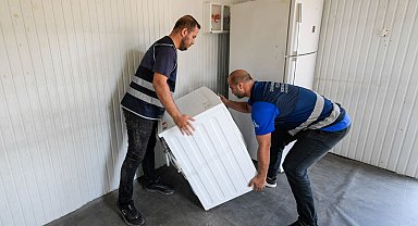 İzmir Büyükşehir Belediyesinden 71 haneye 3 buçuk milyon TL’yi aşan destek