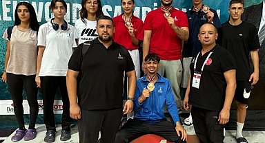 İzmirli sporcular, Türkiye Ümitler Tekvando Şampiyonası’nda 4 madalya kazandı