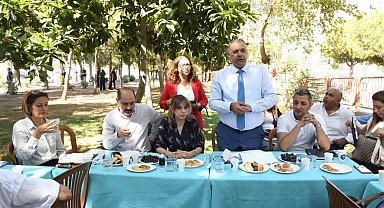 Karabağlar’ın sorunlarına hızlı çözüm için “SAHA” ekipleri iş başında