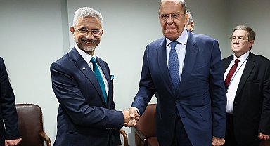 Lavrov, Hindistan Dışişleri Bakanı Jaishankar ile bir araya geldi