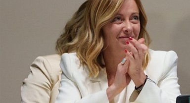 Meloni, Genelkurmay Başkanı olarak atanan General Portolano'yı tebrik etti