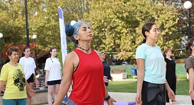 Mudanya’da yoga etkinliği düzenlendi
