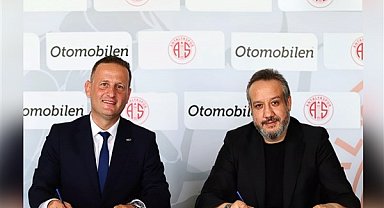 Otomobilen, Antalyaspor formasında